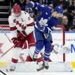 Maple Leafs end 2023 with another loss, falling to Hurricanes at home