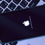 Apple pulls latest iOS 17.3 beta after reports of ‘boot loop’ bug