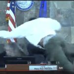 Video captures defendant attacking judge in Vegas courtroom