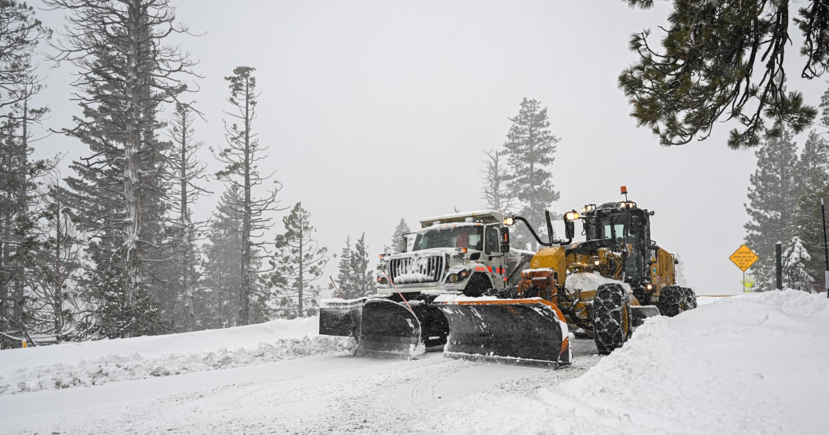 Blizzard in California’s Sierra Nevada brings nonstop snow, dangerous conditions
