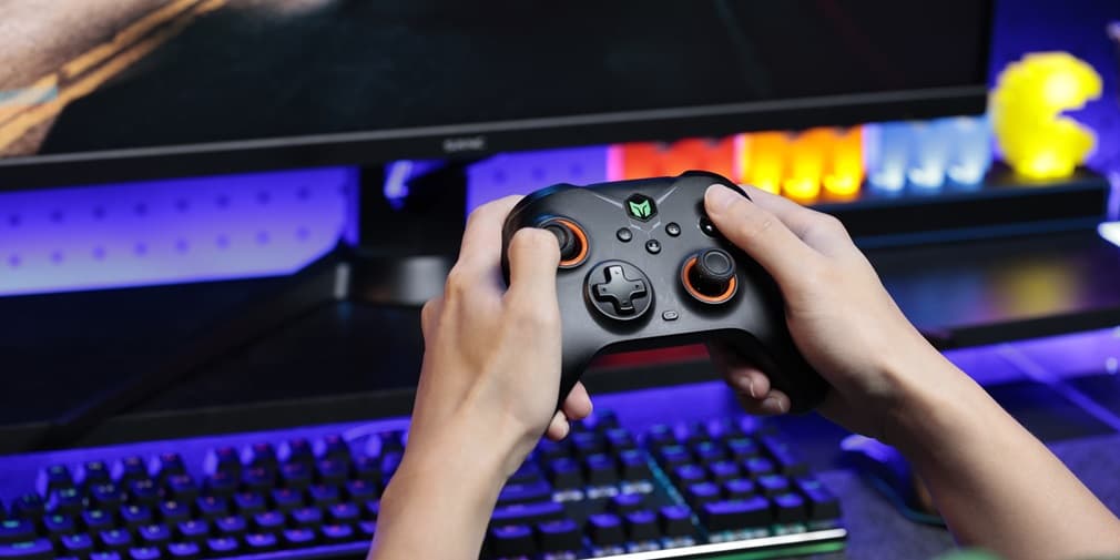 BIGBIG WON launches mobile-compatible Gale Wireless Controller
