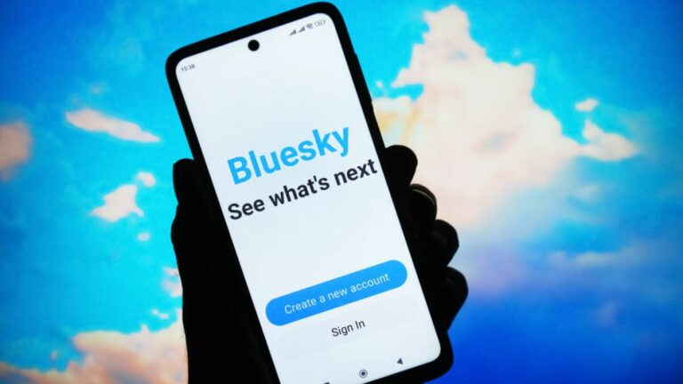 Bluesky finally has DMs | Mashable