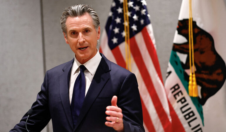 Newsom Signs Law Temporarily Allowing Arizona Abortionists to Perform Procedure in California