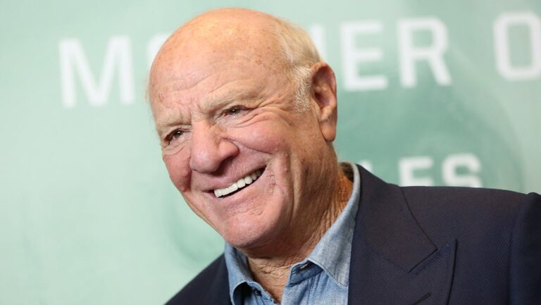 3 Decades Later, Barry Diller Takes Another Swing at Paramount