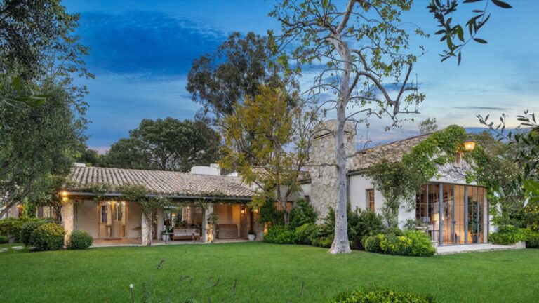 Ben Affleck Buys New L.A. Home, JLo Divorce Inevitable