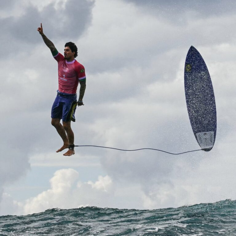 Stunning photo of surfer's mid-air celebration…