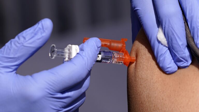 US to pay Moderna 6 million to develop pandemic flu vaccine