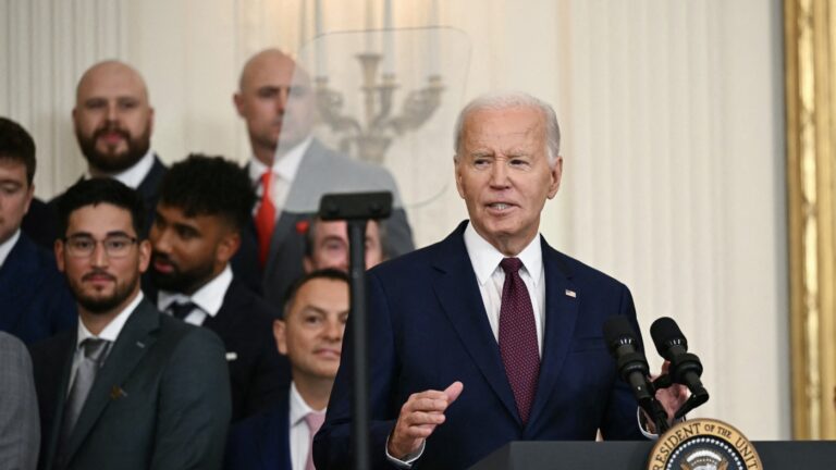 Biden says he’s ‘not confident’ of a peaceful transfer of power if Trump loses : NPR