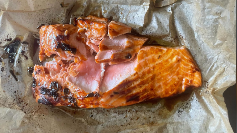 If Only Everything Were as Easy as This 10-Minute Air Fryer Salmon